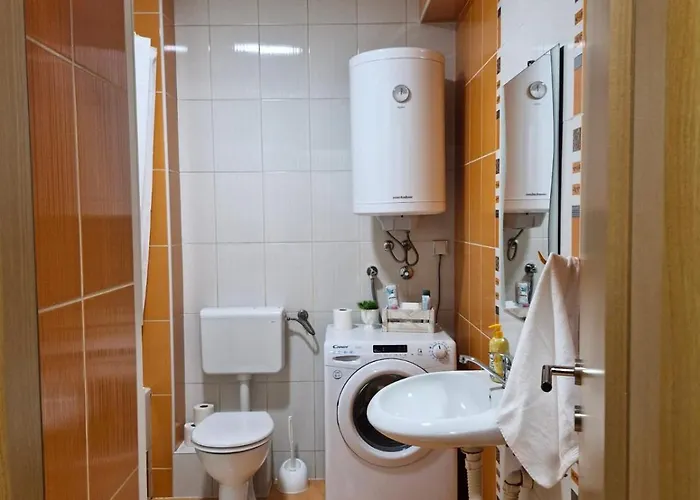 Apartment Pollaris *